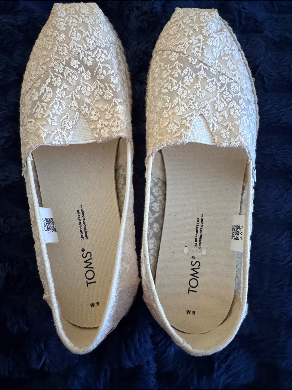 TOMS Women's Ivory Lace Slip-On Espadrilles